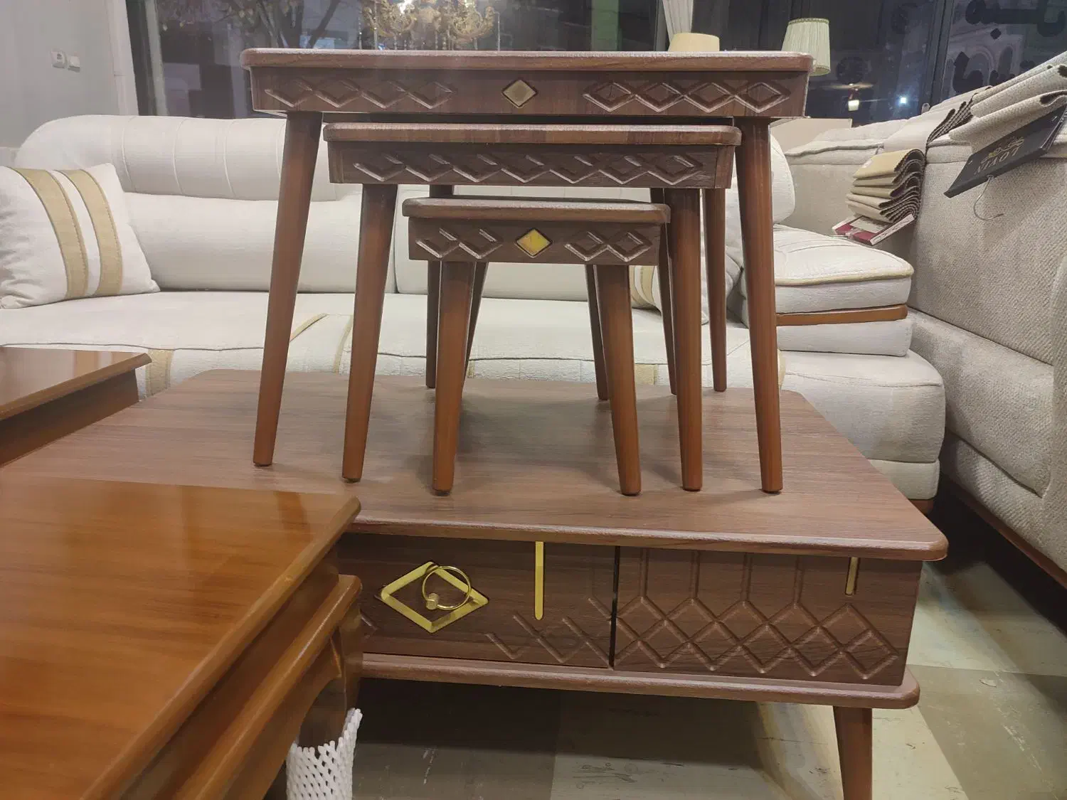 جلومبلی عسلی به قیمت تولید|مبلمان خانگی و میز عسلی|خلخال, |دیوار