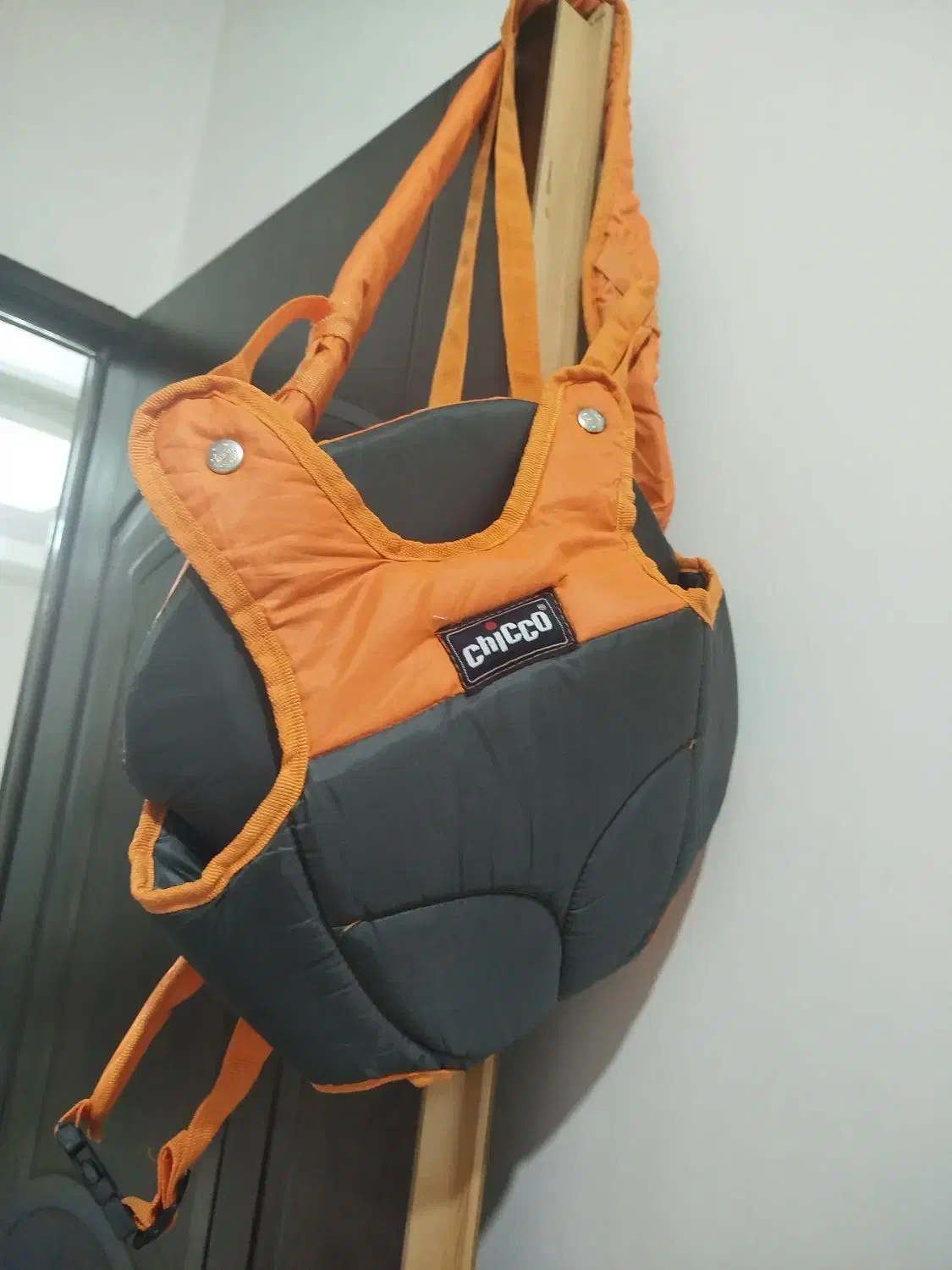 رورک و آغوشی نوزاد|کالسکه و لوازم جانبی|رشت, جماران|دیوار