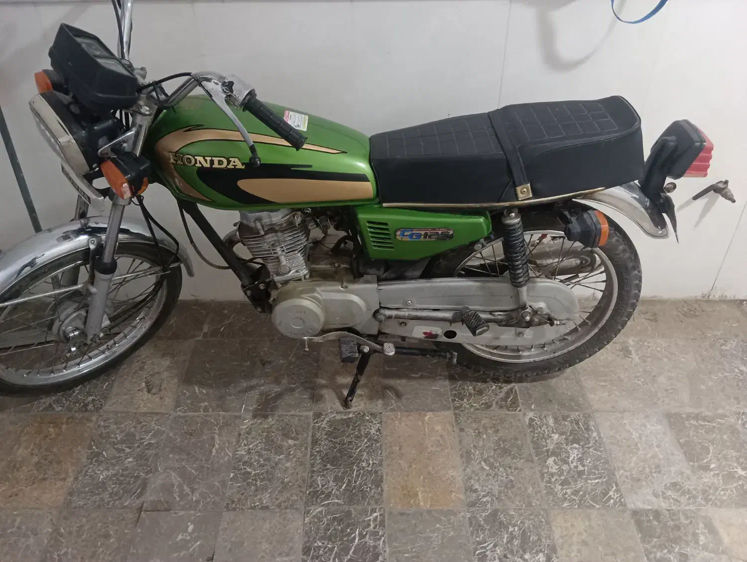 یک عدد موتور هوندا ۱۲۵ ۸۶ فروشی|موتورسیکلت|قم, علی آباد|دیوار