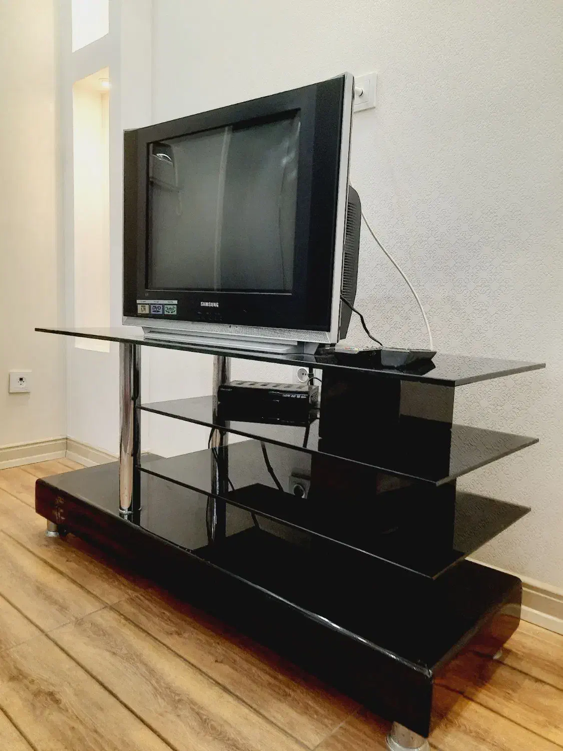 میز تلویزیون|میز تلویزیون|گنبد کاووس, |دیوار