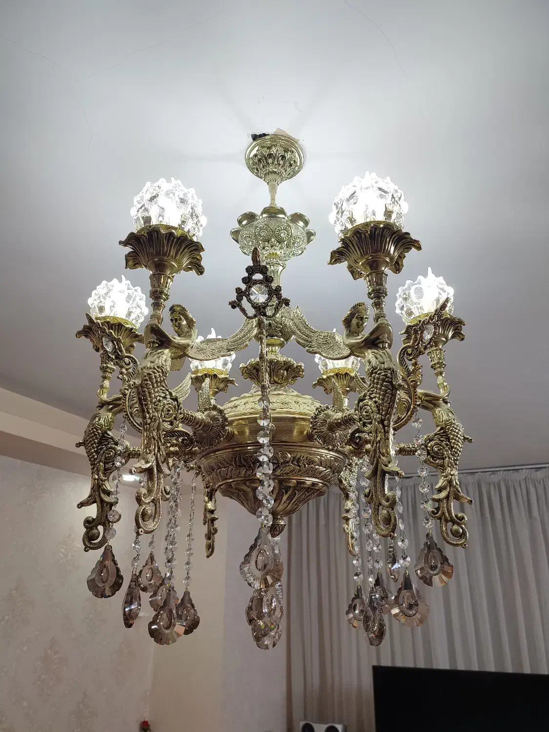 لوستر|لوستر و چراغ آویز|شیراز, کلاهدوز|دیوار