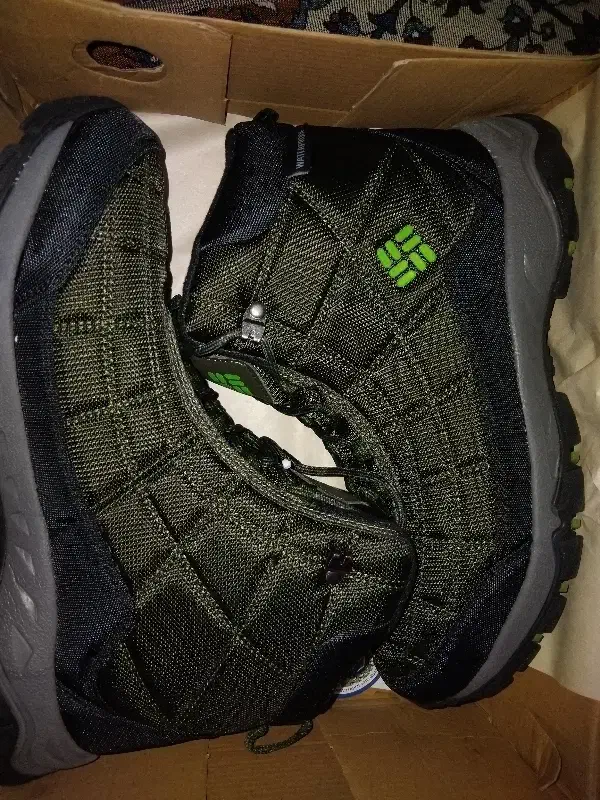 کفش کوهنوردی Cloumbia|کوهنوردی و کمپینگ|تهران, علم و صنعت|دیوار