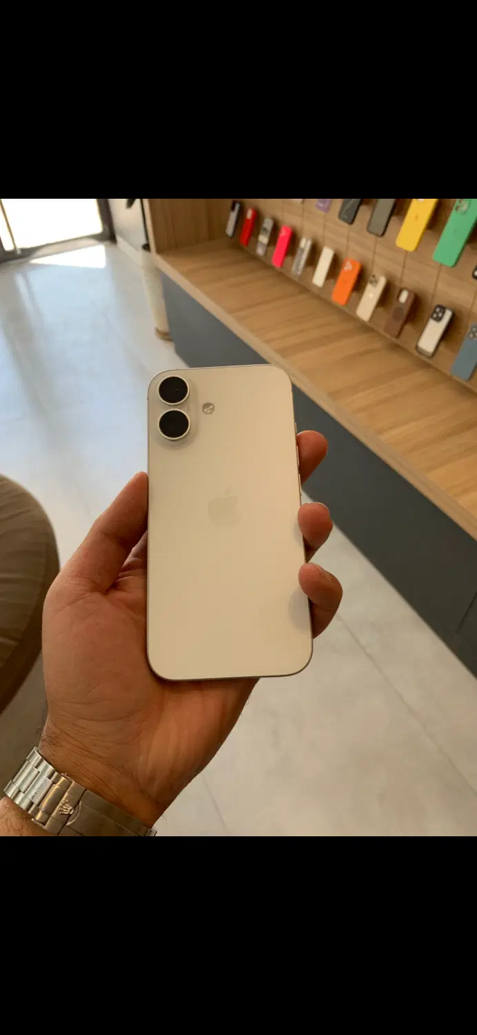 IPHONE 16 CH 128|موبایل|اصفهان, باغ زرشک|دیوار