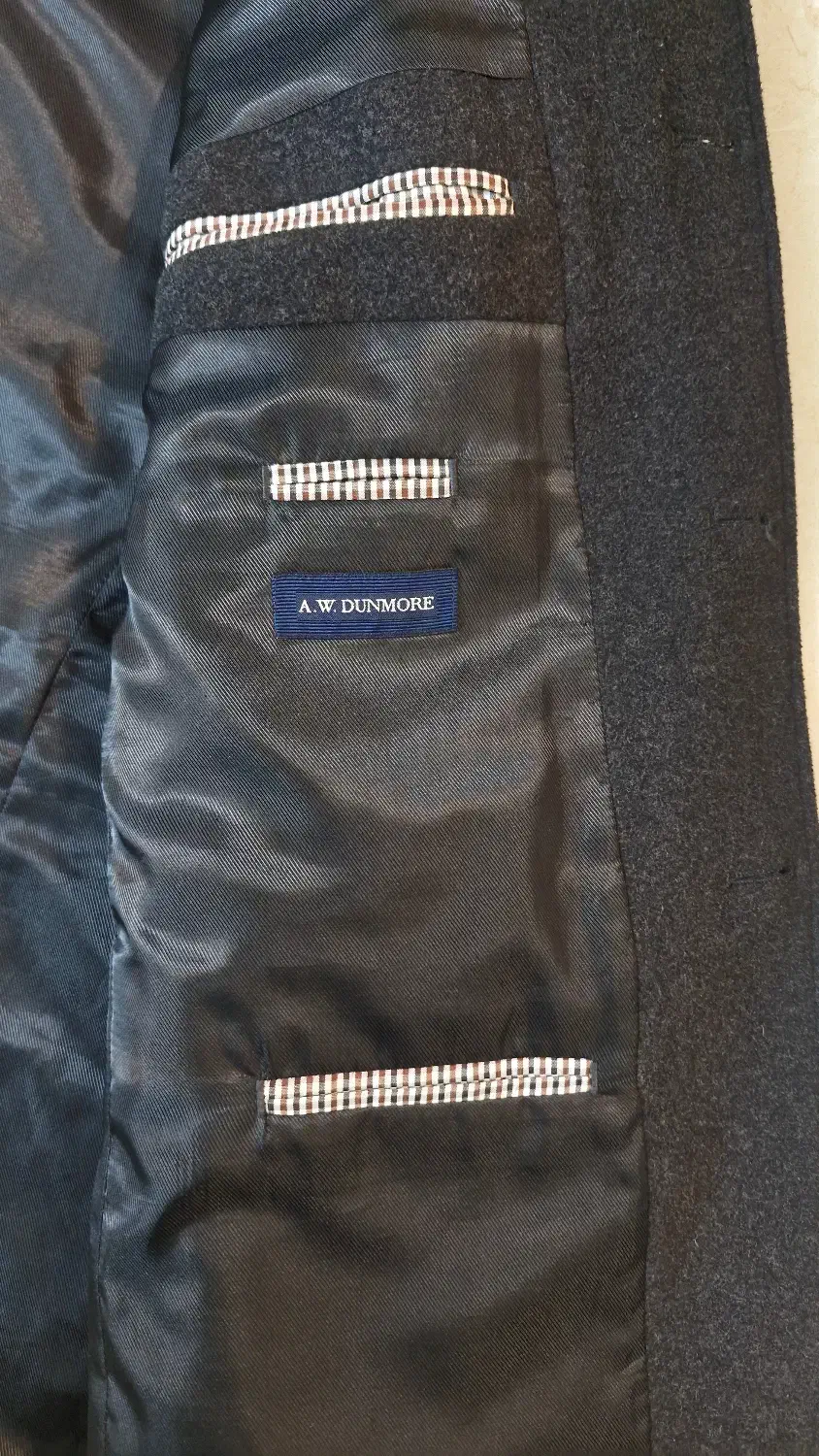 دو عدد کت در حد نو و شیک|لباس|آمل, |دیوار