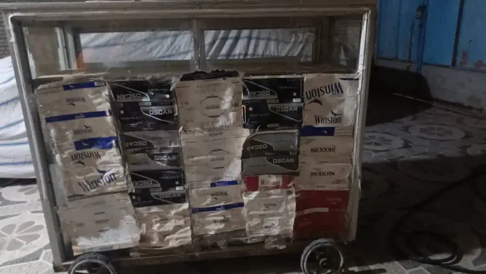 دکه ویترین المنیوم|فروشگاه و مغازه|شادگان, |دیوار