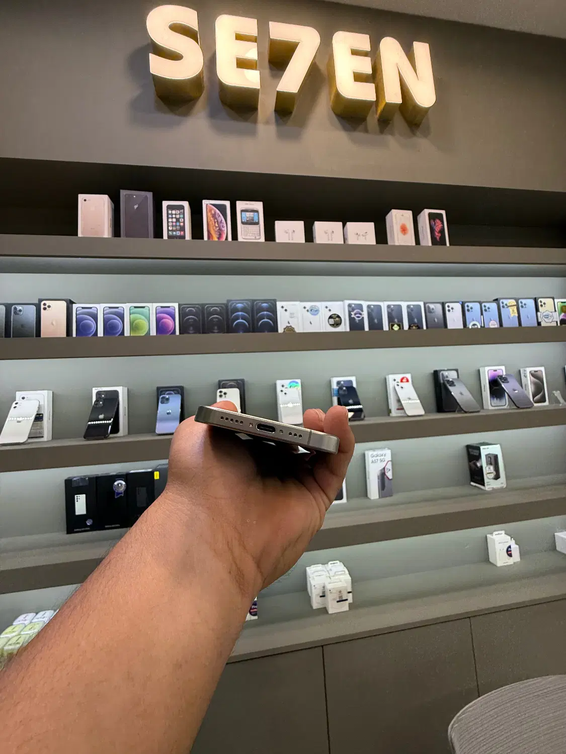 ایفون 15 پرو باریجستر iPhone 15 Pro 256 ZA|موبایل|مشهد, احمدآباد|دیوار