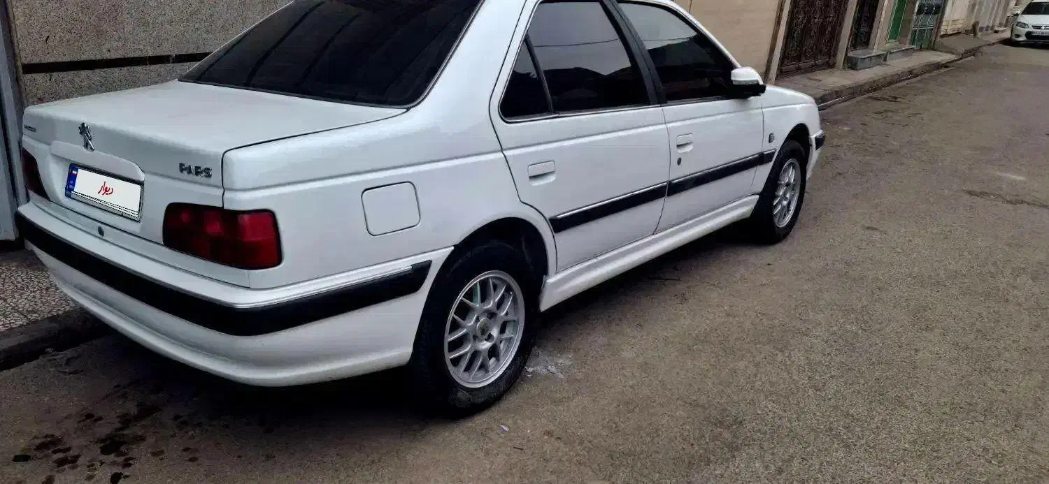 پژو پارس دوگانه فابریک مدل 98درحد کم کار|خودرو سواری و وانت|قم, شهرک امام حسین|دیوار