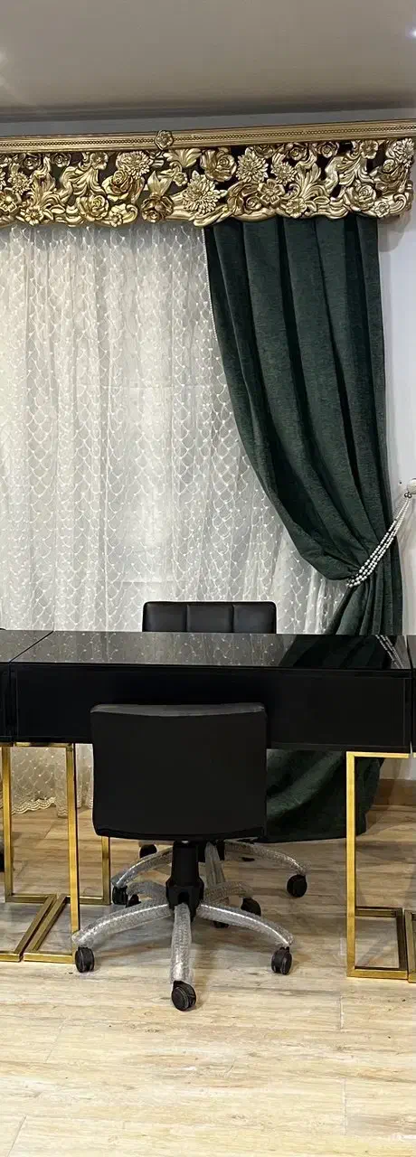 میز آرایش کشو دار،صندلی چرخ دار|آرایشگاه و سالنهای زیبایی|لاهیجان, طالقانی|دیوار