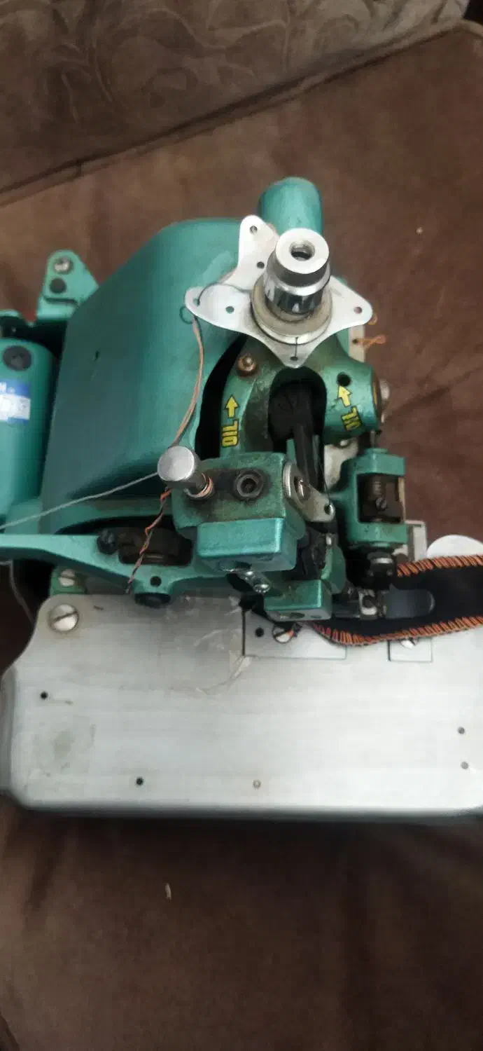 سردوزکم کار|چرخ خیاطی و ریسندگی|فلاورجان, |دیوار