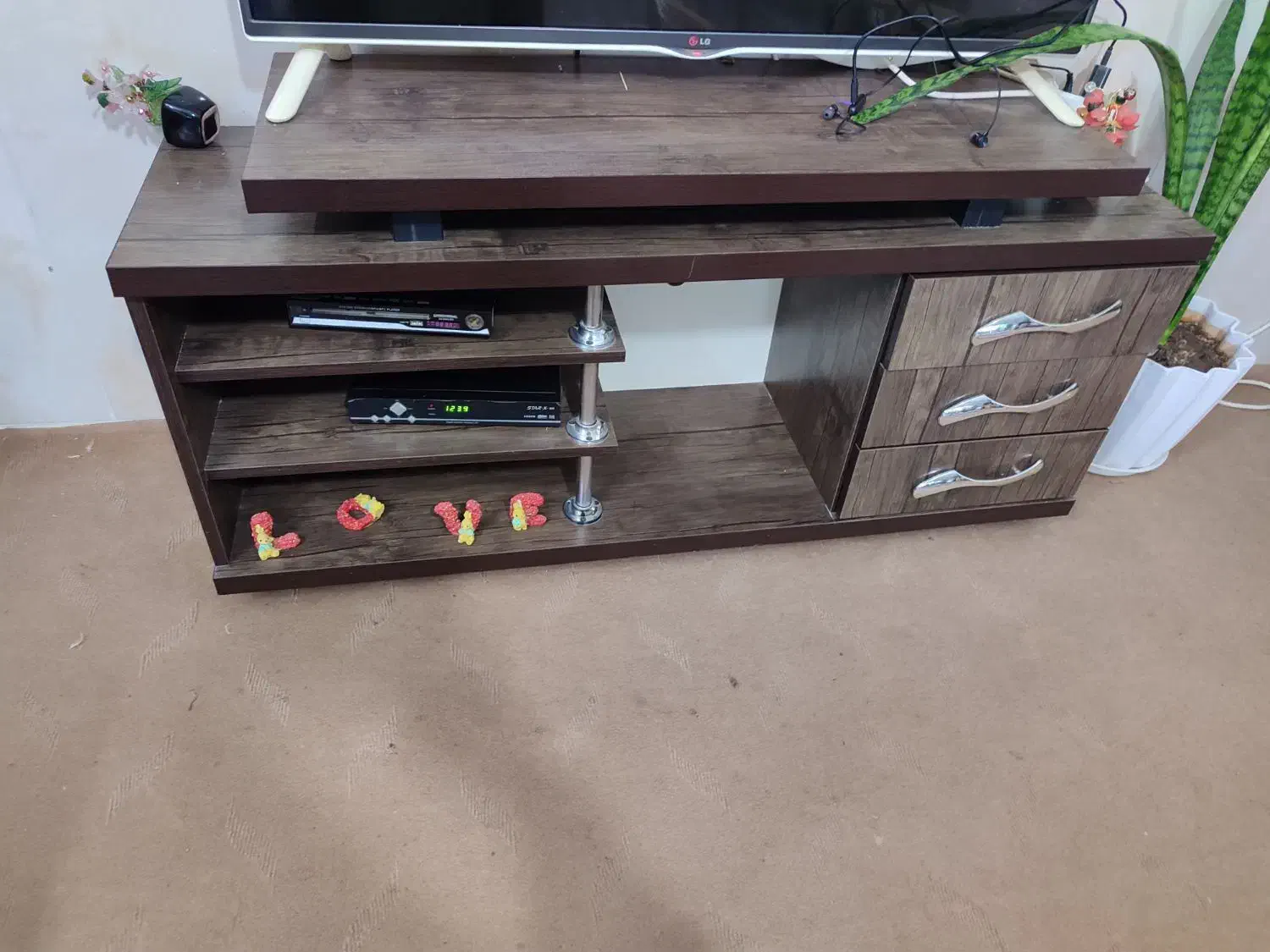 میز|میز تلفن|زنجان, |دیوار