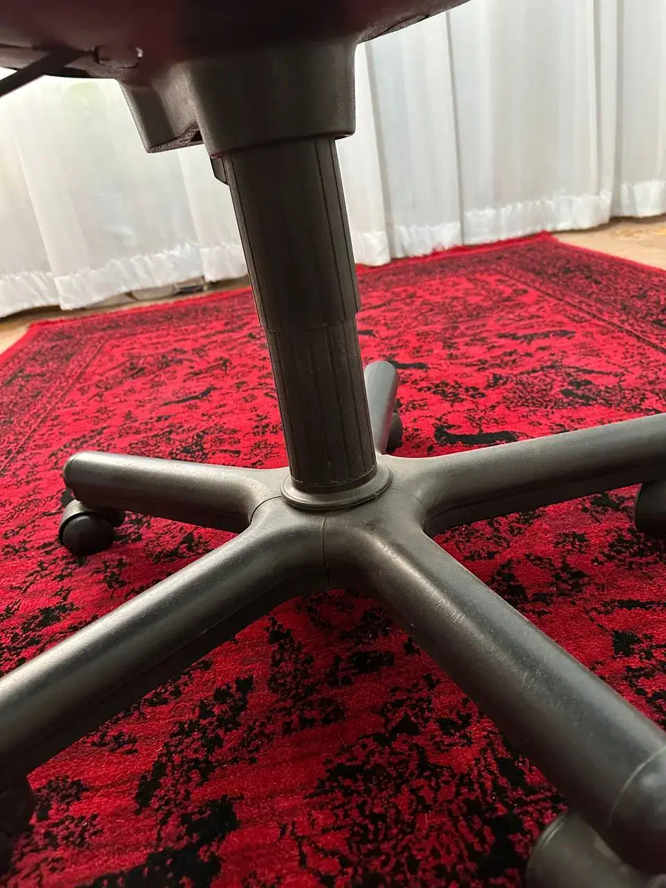 صندلی چرخ دارد|صندلی و نیمکت|لواسان, |دیوار