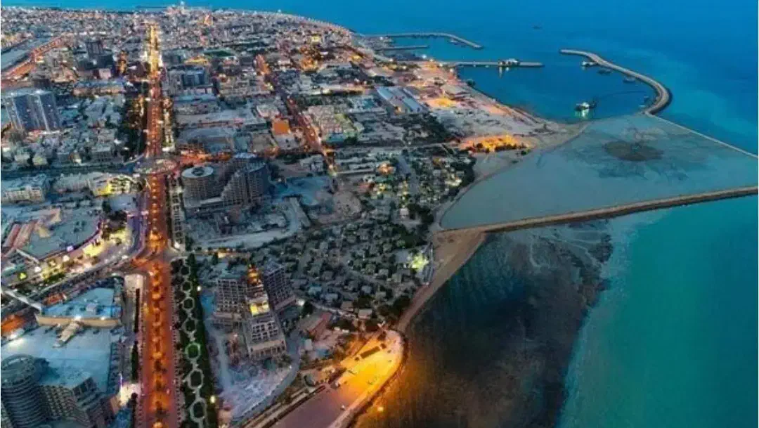 تور قشم|تور و چارتر|نیشابور, مدرس|دیوار