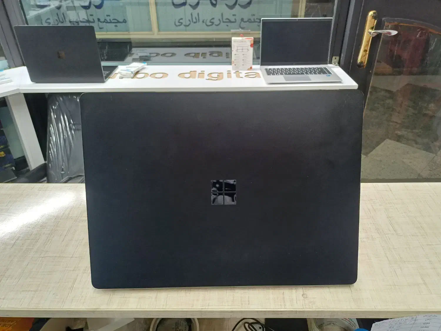 لپ تاپ سرفیس ۳|رایانه همراه|تهران, میدان ولیعصر|دیوار