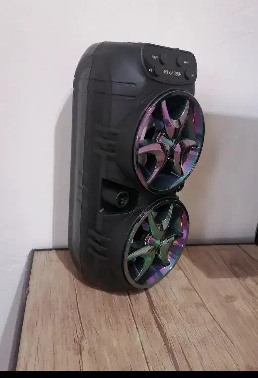 اسپیکر رقص نور|پخش‌کننده همراه|کرج, باغستان|دیوار