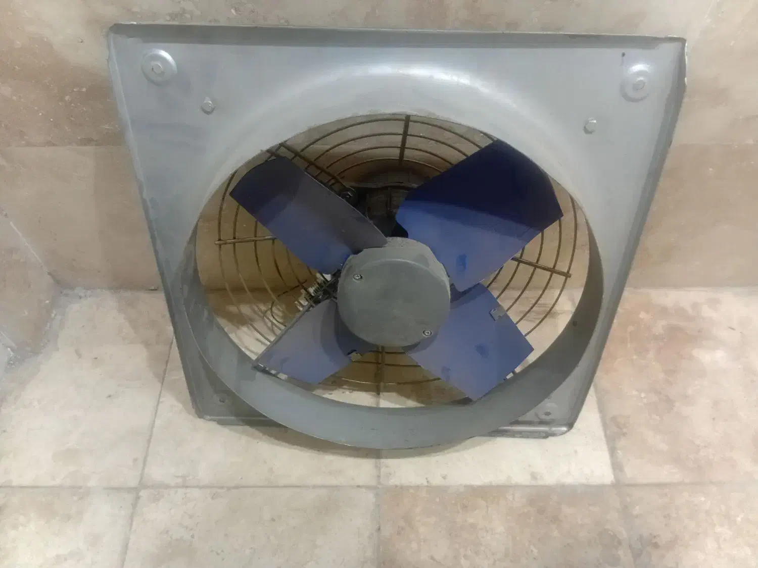 هواکش صنعتی|پنکه و تصفیه‌کنندهٔ هوا|قم, میرزائیه|دیوار