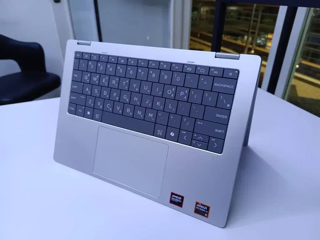 لپ تاپ اچ پی 360 درجه نسل 14 HP OmniBook x flip Ai|رایانه همراه|تهران, فلسطین (میدان انقلاب)|دیوار