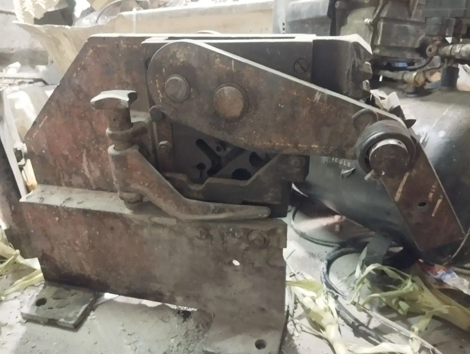 نبشی بر و میلگرد بر فوری فوری|ماشینآلات صنعتی|رباطکریم, شهرستانک|دیوار