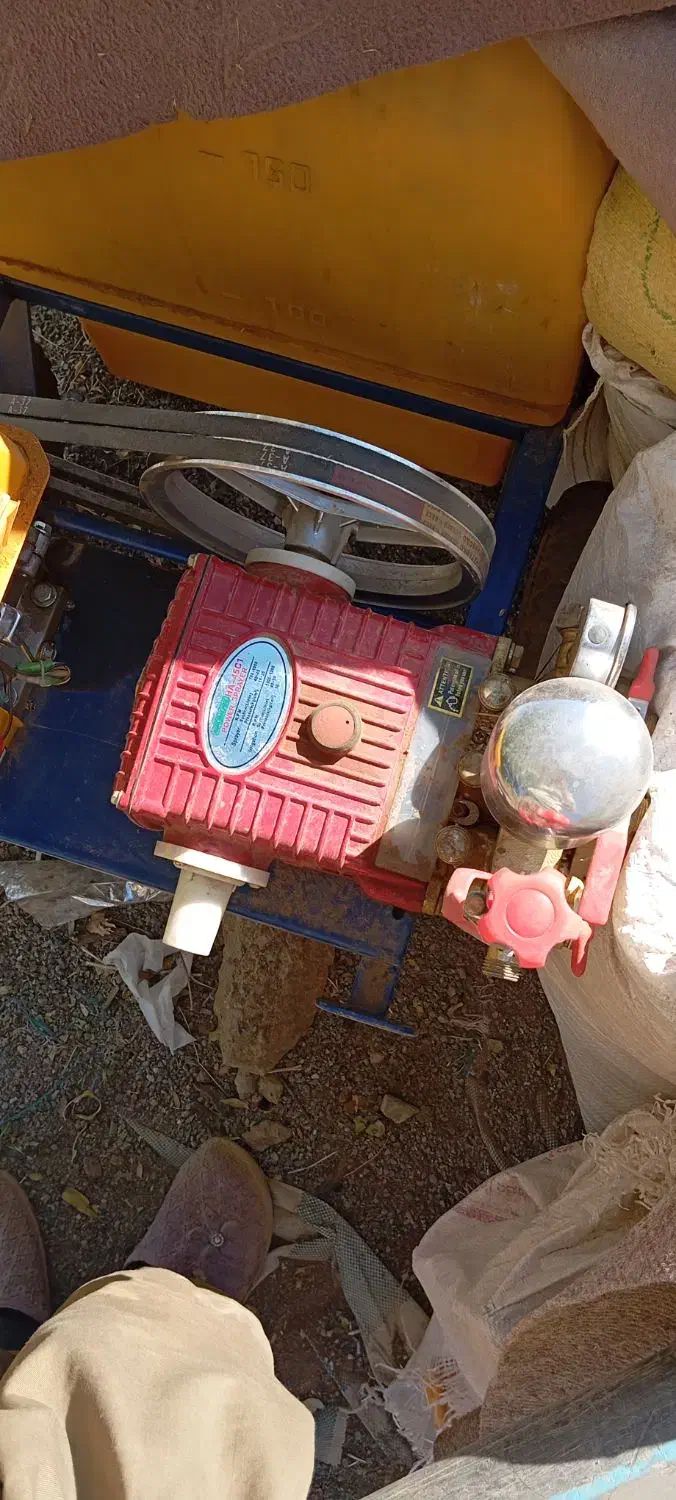 سمپاش فرغونی چهار چرخ 200لیتری با موتور 7/5اسب|ماشینآلات صنعتی|سنندج, |دیوار