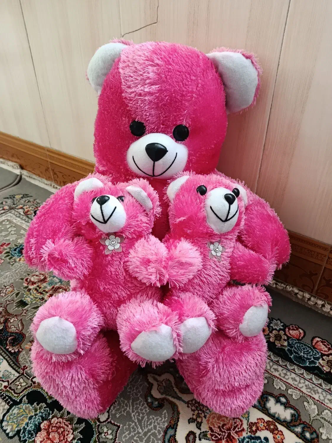 عروسک|اسباب‌‌بازی|جوانرود, |دیوار