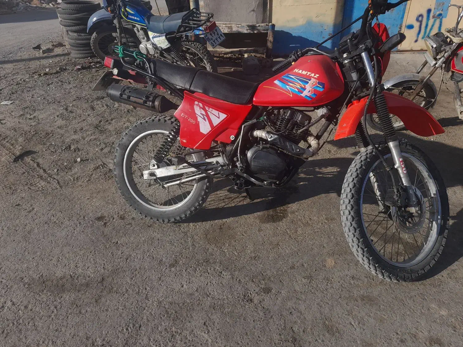 تریل مدل ۱۳۹۰ مدارک کامل|موتورسیکلت|زیویه, |دیوار