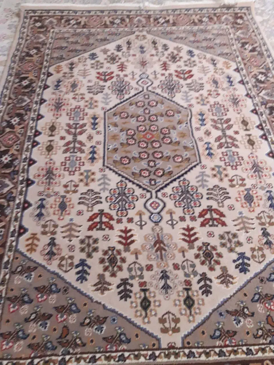 فرش ۶ متری رنگ طوسی نونو فرش ۴ متری|فرش|تهران, شهرک خرازی|دیوار