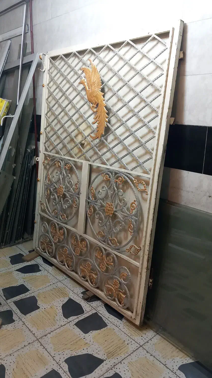 درب اهنی دو لنگه|مصالح و تجهیزات ساختمان|لنگرود, |دیوار