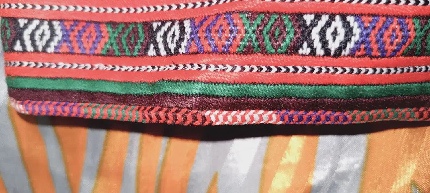 سرپاگ(سرتوپ)پذیرفته میشود.|لباس|یزد, |دیوار