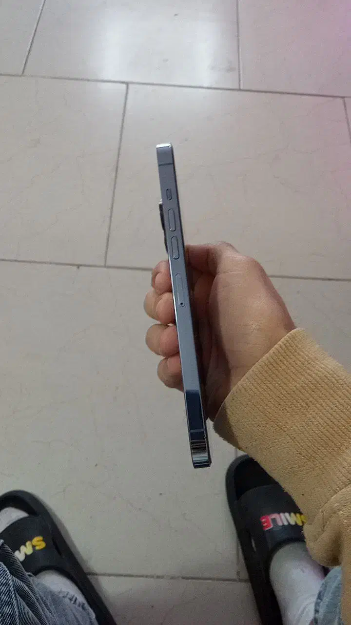 گوشی|موبایل|میانه, |دیوار