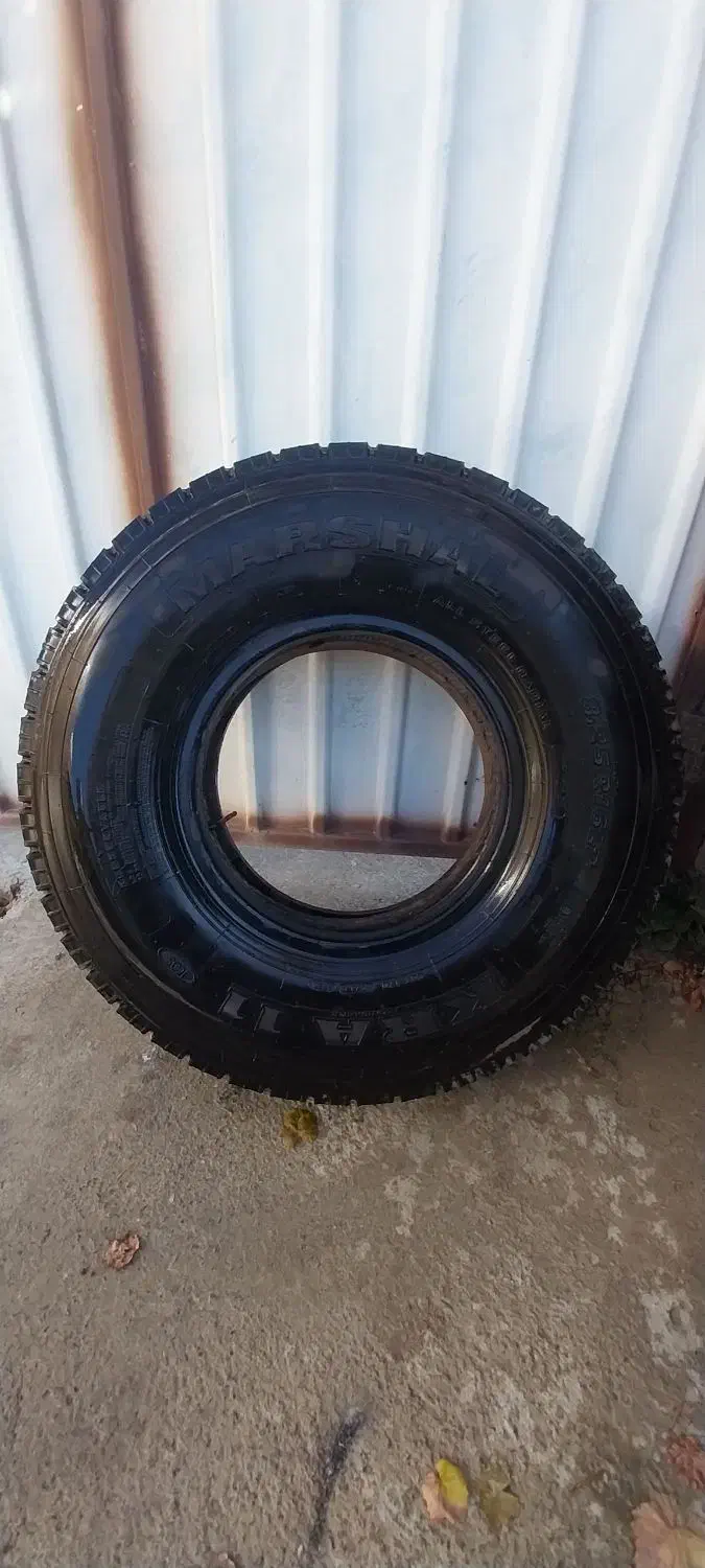 لاستیک سیمی مارشال کره خاور.نیسان ۸۲۵ ۱۶|قطعات یدکی و لوازم جانبی|نوشین شهر, |دیوار