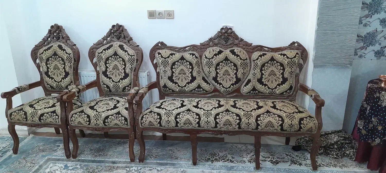 مبل هفت نفره سلطنتی|مبلمان خانگی و میز عسلی|نجفآباد, یزدانشهر|دیوار