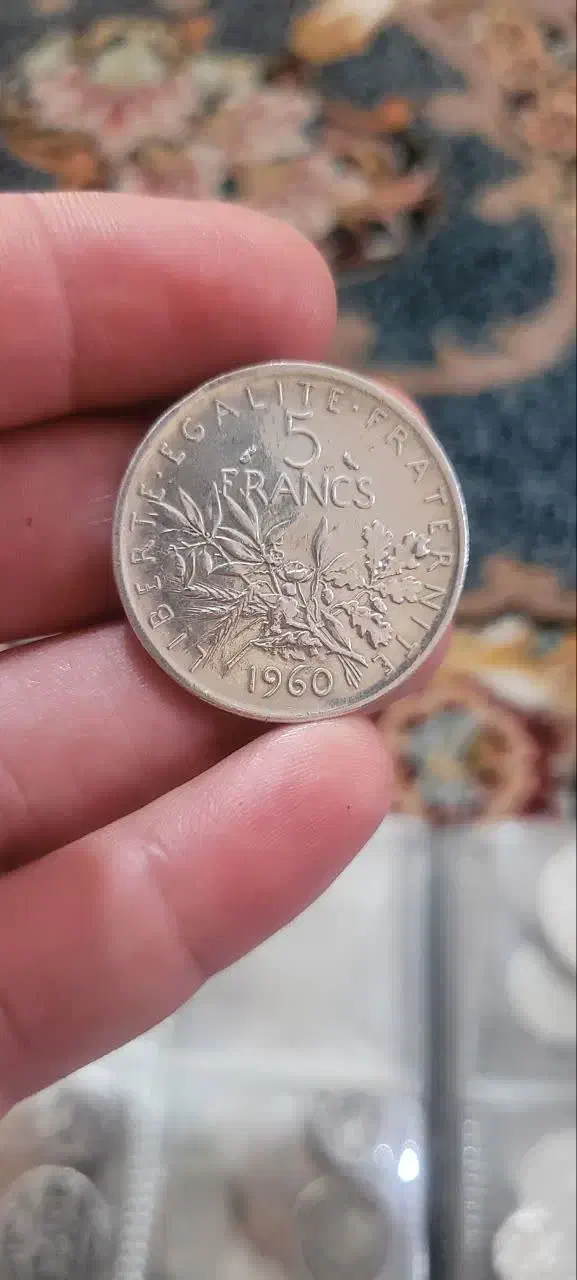 سکه ۵ فرانک فرانسه ۱۹۶۰|کلکسیون سکه، تمبر، اسکناس|همدان, |دیوار