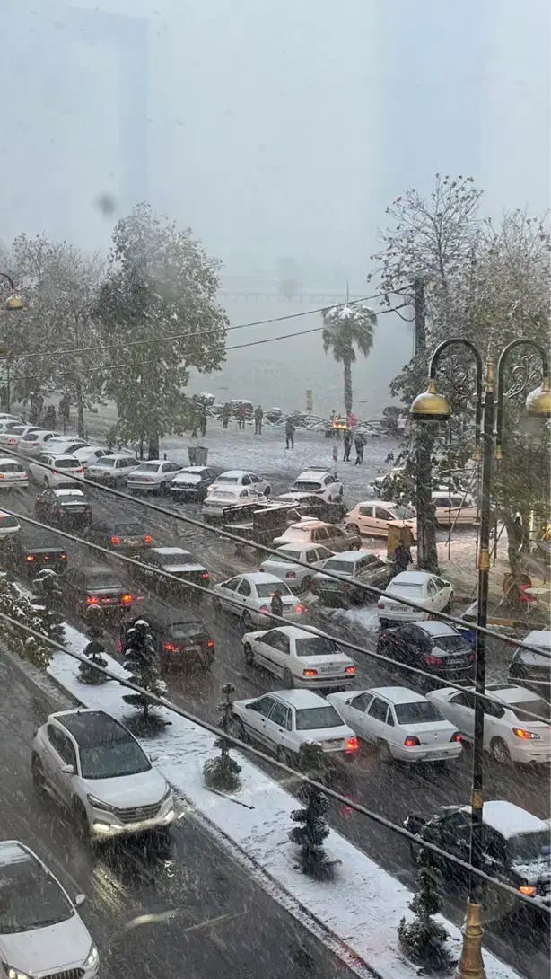 کار در کافه رستوران و فست فود|استخدام خدمات فروشگاه و رستوران|لاهیجان, شیخ زاهد|دیوار