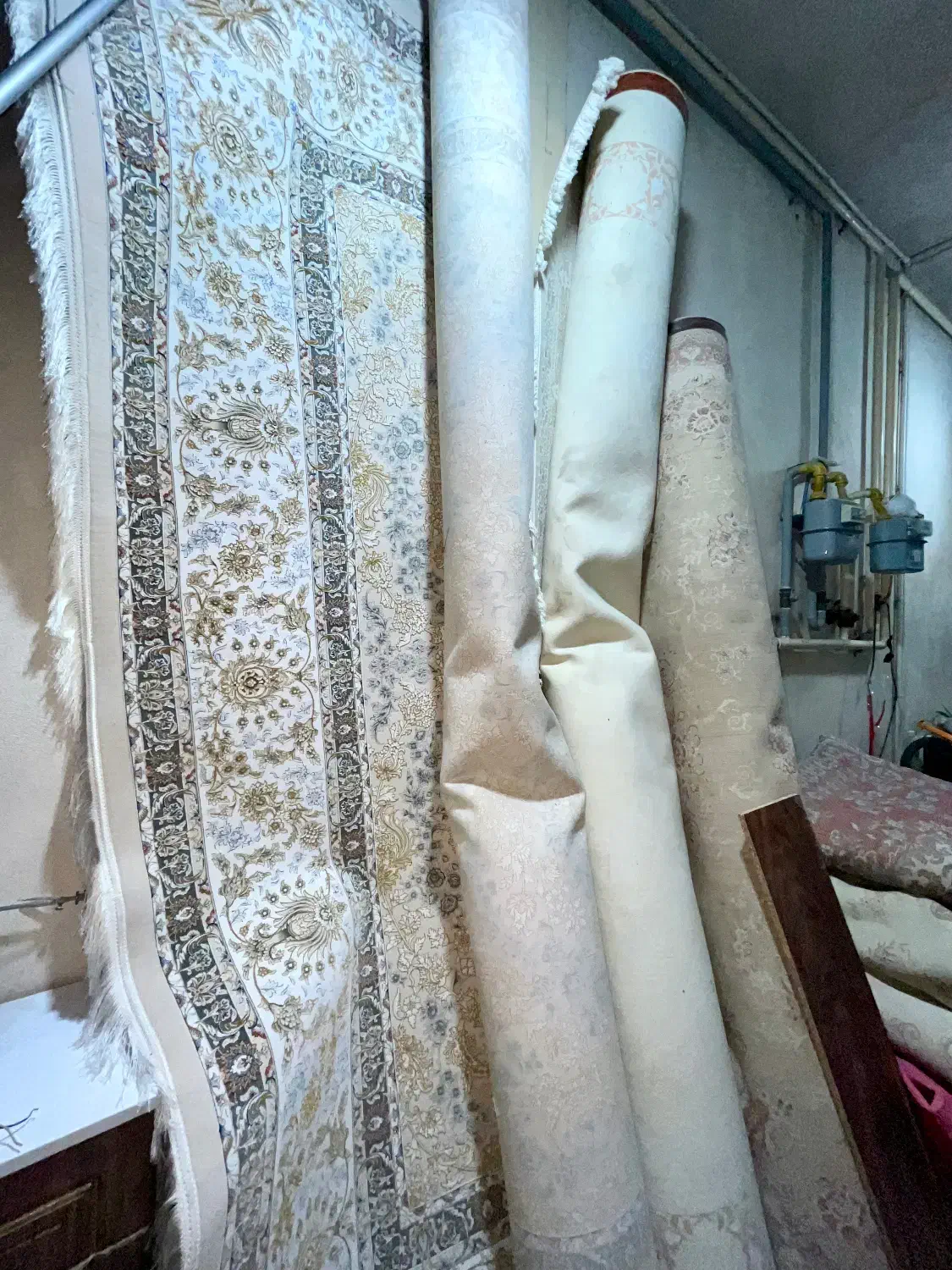 دو عدد فرش تک نو 1200شانه 3600تراکم|فرش|بجنورد, |دیوار