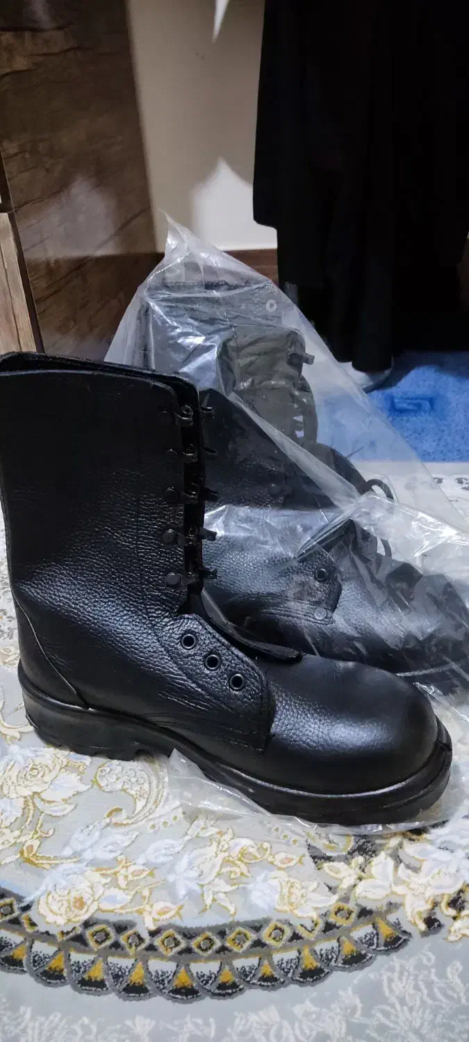 پوتین بهمن درجه یک سایز ۴۳|کیف، کفش، کمربند|بانه, |دیوار