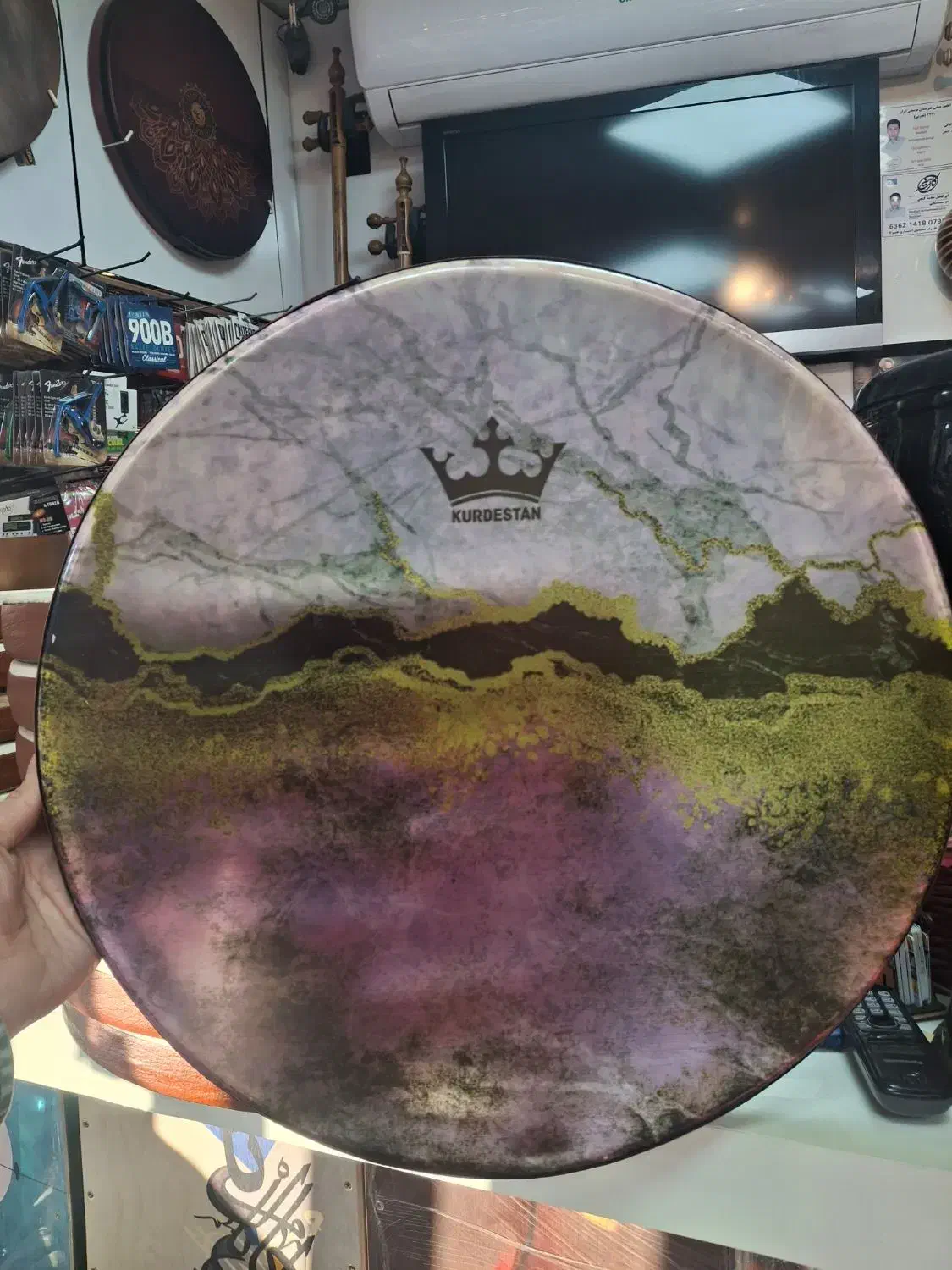 دف کردستان|سازهای سنتی|رباط‌کریم, رباط‌کریم|دیوار