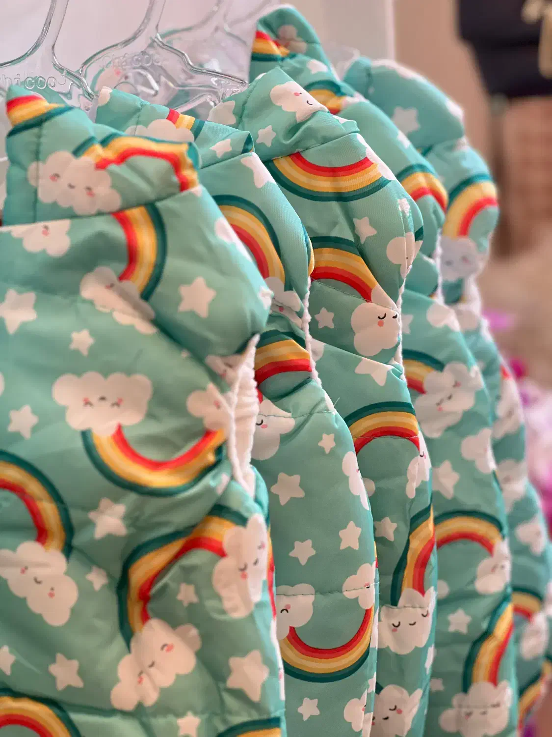 پافر ضدآب وارداتی|کفش و لباس بچه|فردوسیه, |دیوار