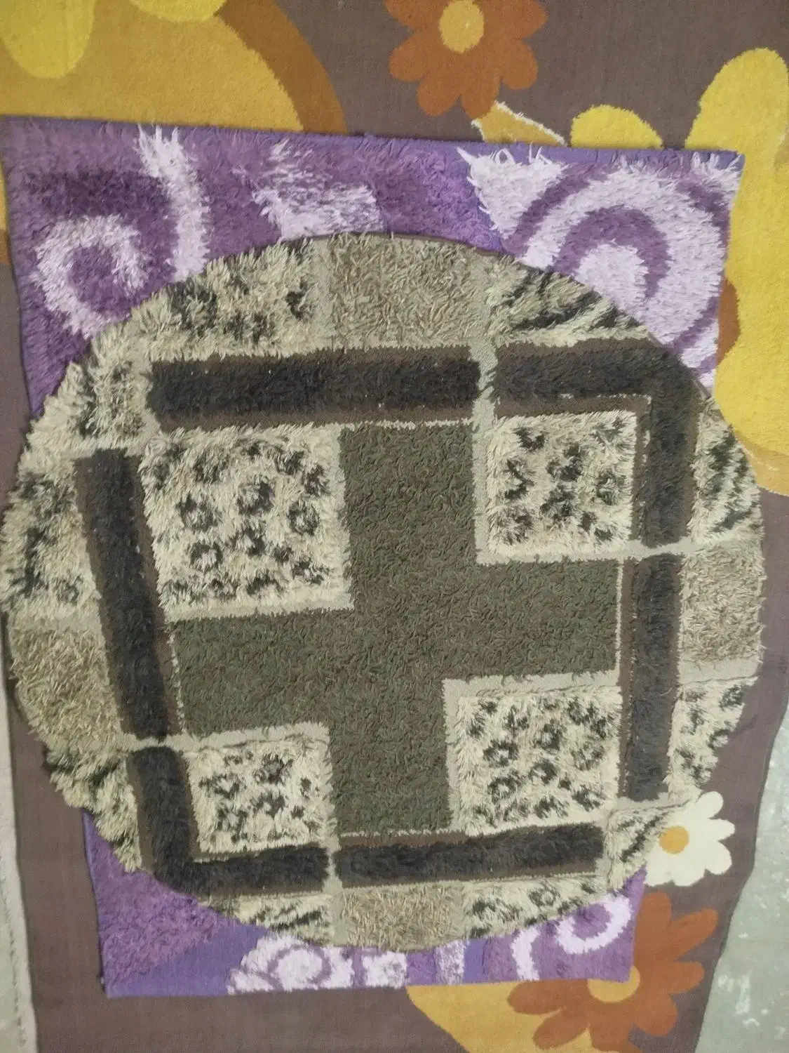 پادری|پادری|قم, چهل درخت|دیوار