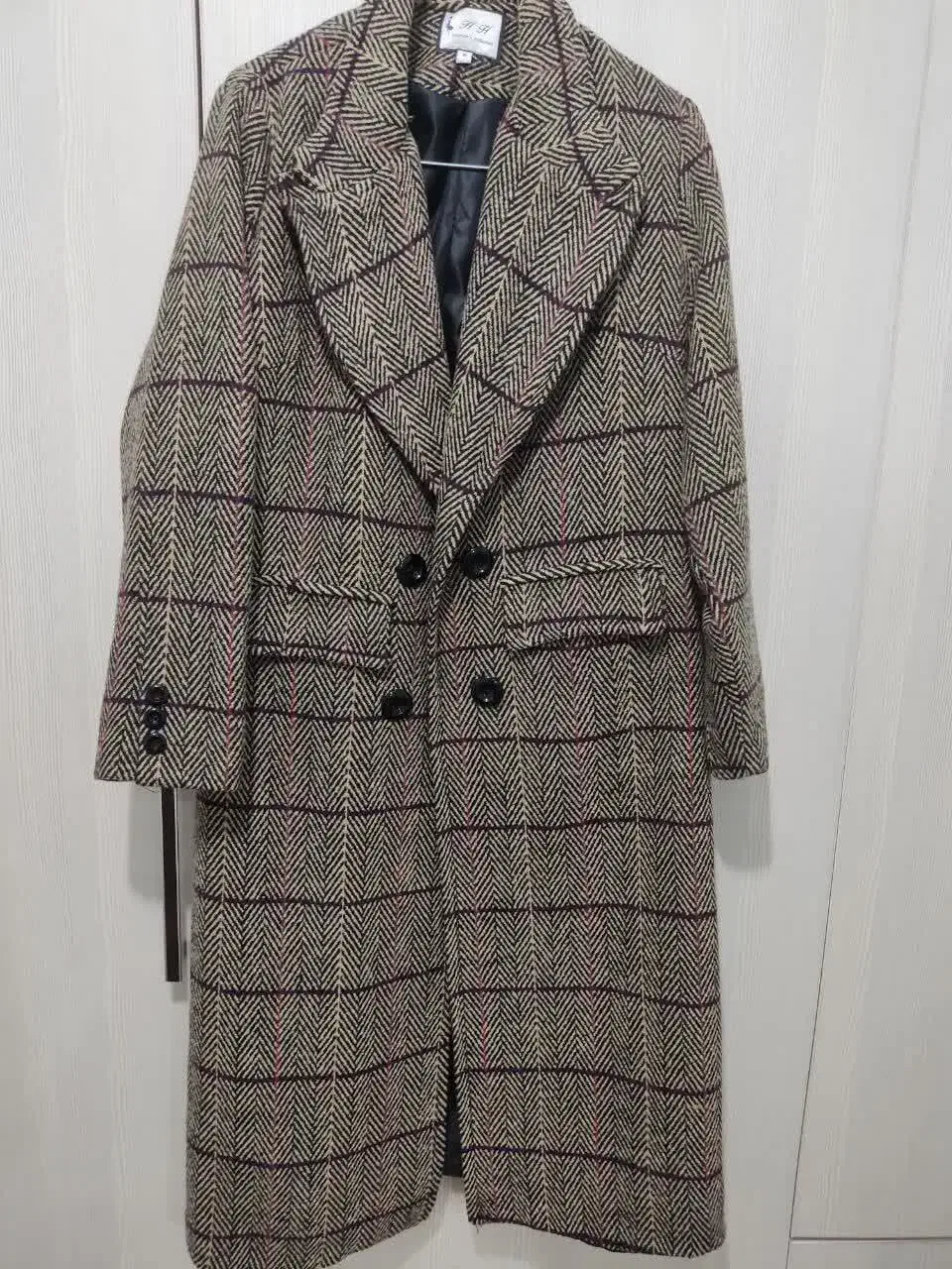 پالتو‌|لباس|خرم‌آباد, |دیوار