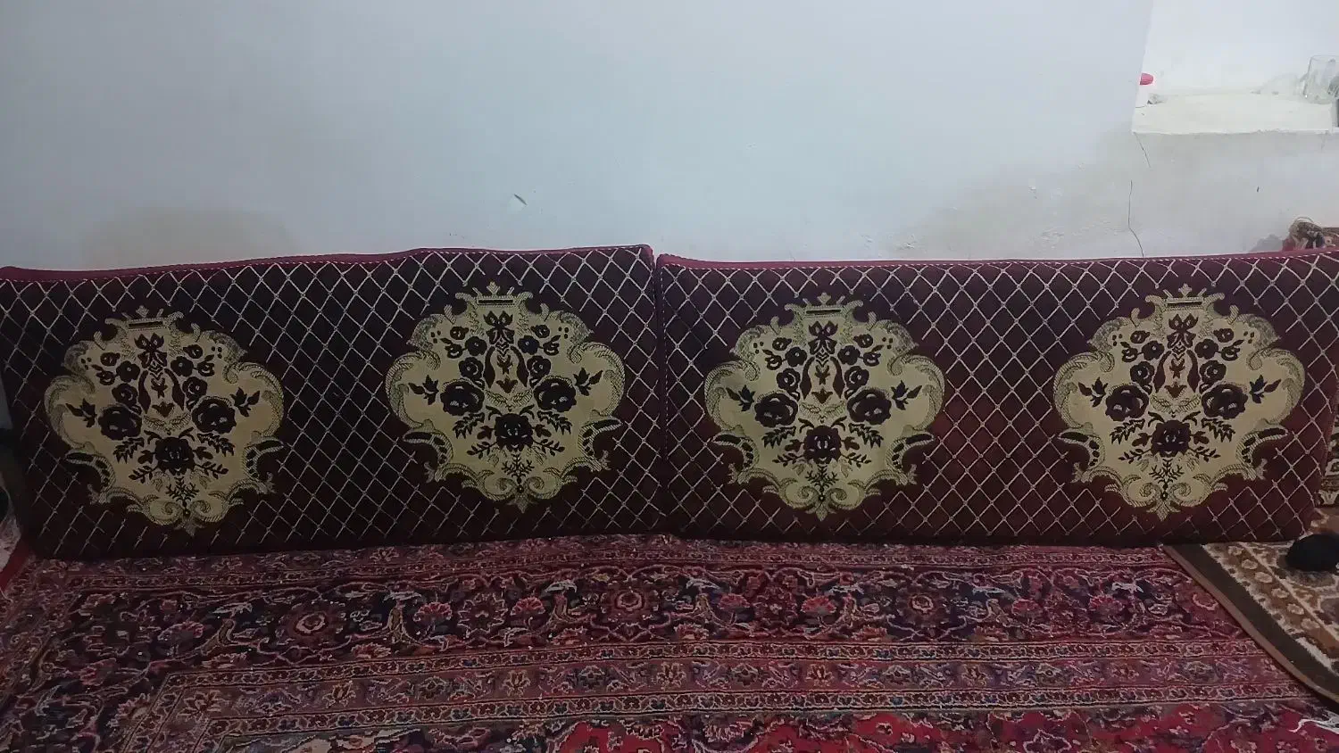 پشتی سالم|پشتی|مراغه, |دیوار