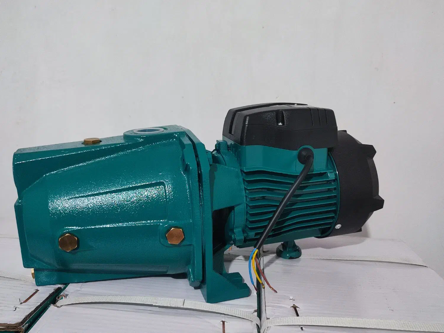 فروش پمپ  برند دلتا و ست کنترل برند ایمر|مصالح و تجهیزات ساختمان|لاهیجان, گلستان|دیوار