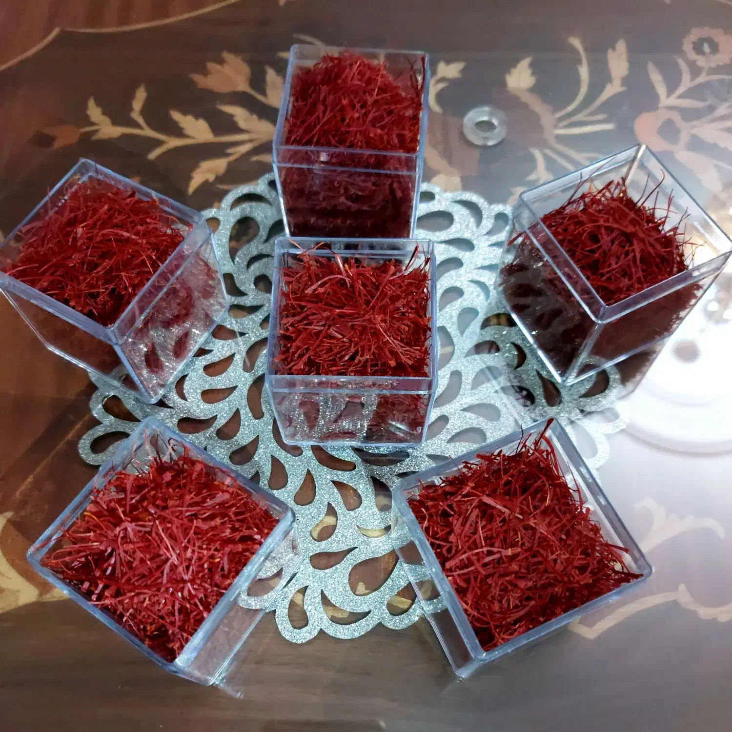 زعفران نگین سحر خیز|خوردنی و آشامیدنی|تهران, حکیمیه|دیوار