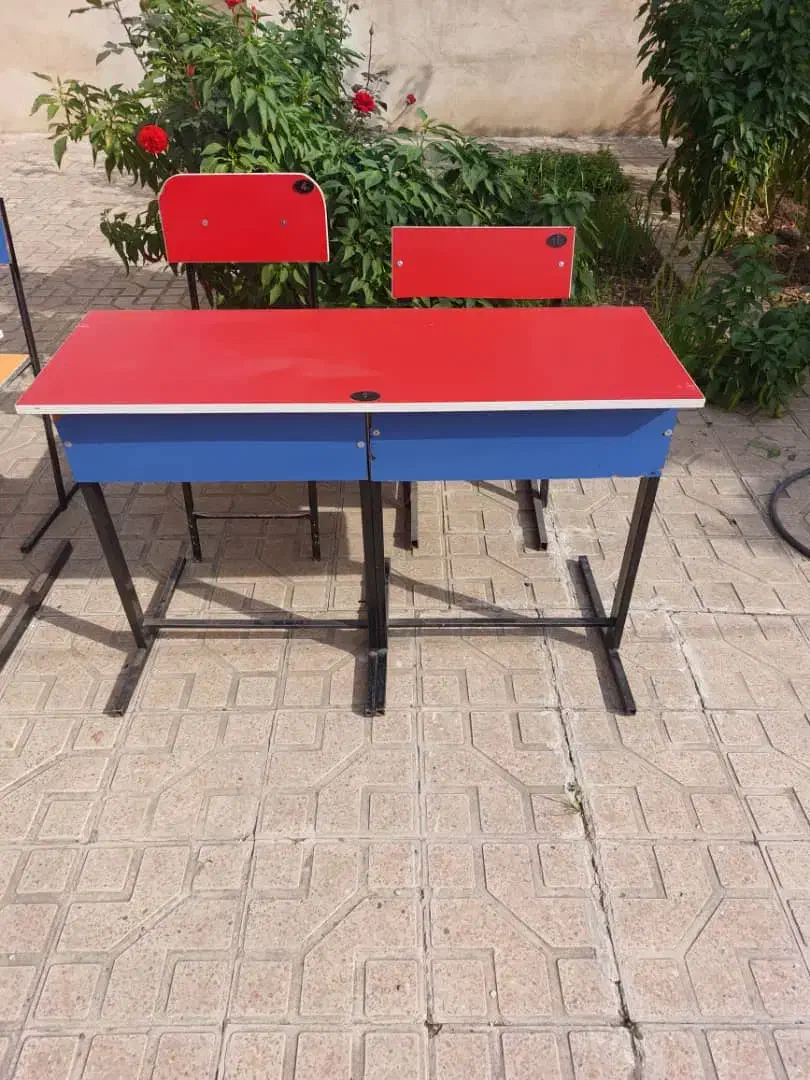 نیمکت دانش آموز/ صندل و میز دانش آموز|میز تحریر و کامپیوتر|پارسآباد, |دیوار