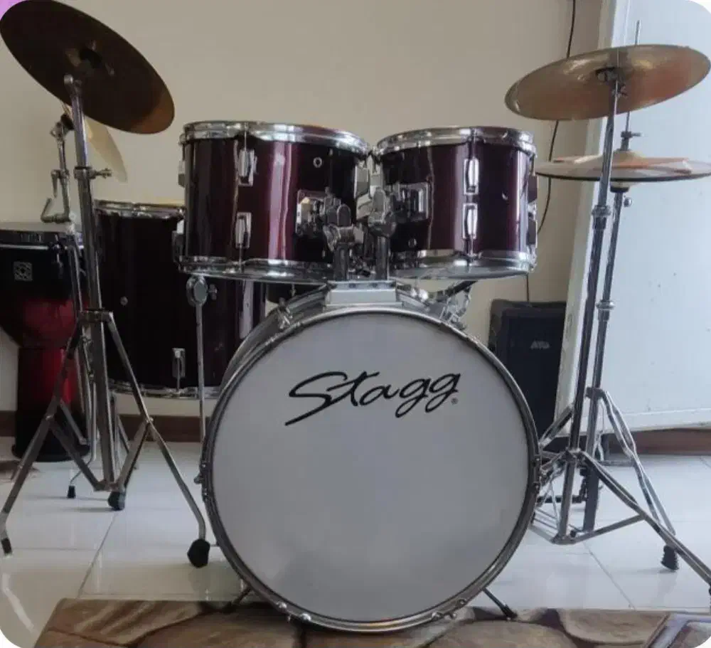 آلات موسیقی|درام و پرکاشن|بندر گز, |دیوار