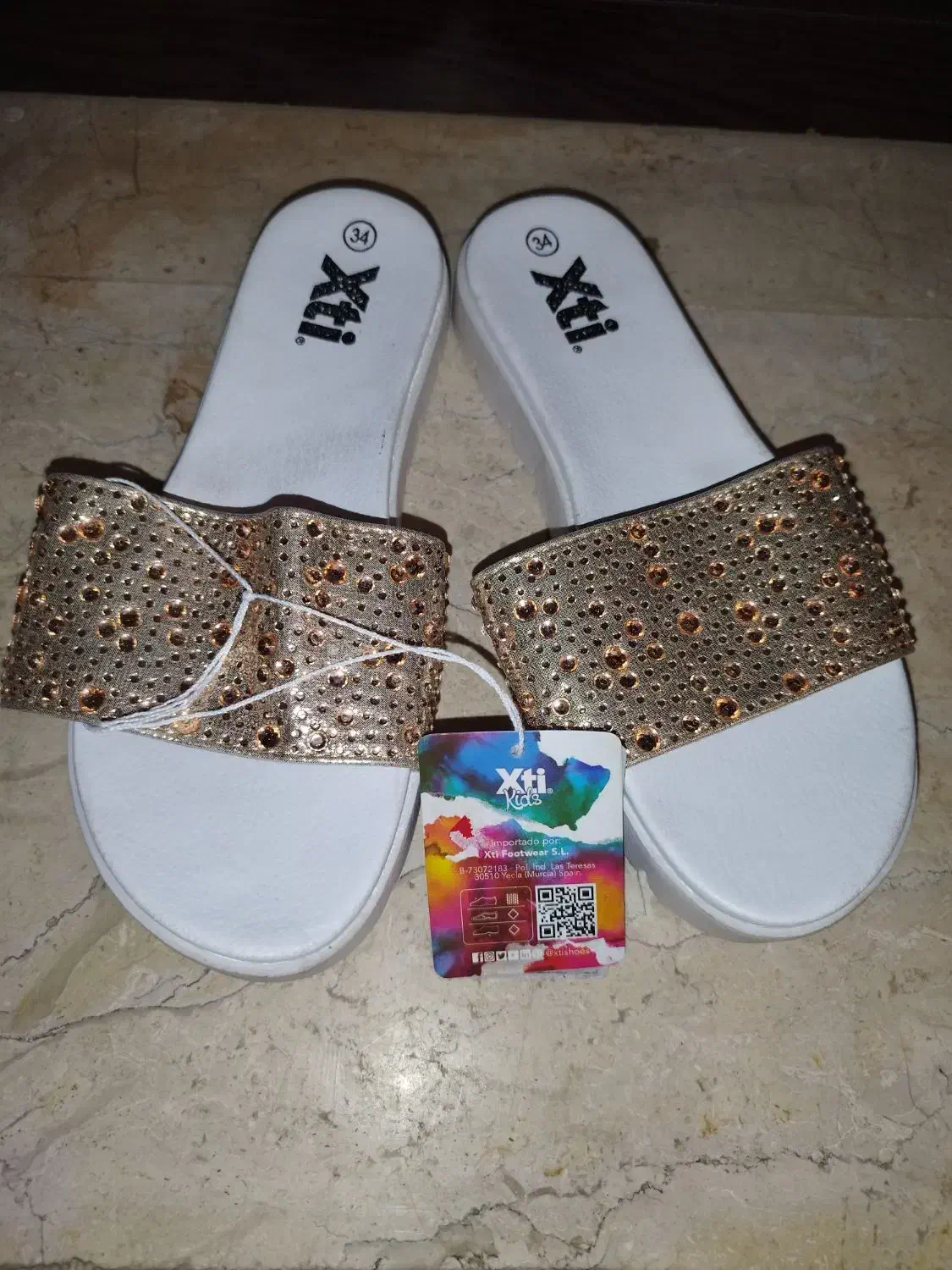 کفش بچه گانه خارجی تکسایز انبارگردانی|کفش و لباس بچه|تهران, سازمان آب|دیوار