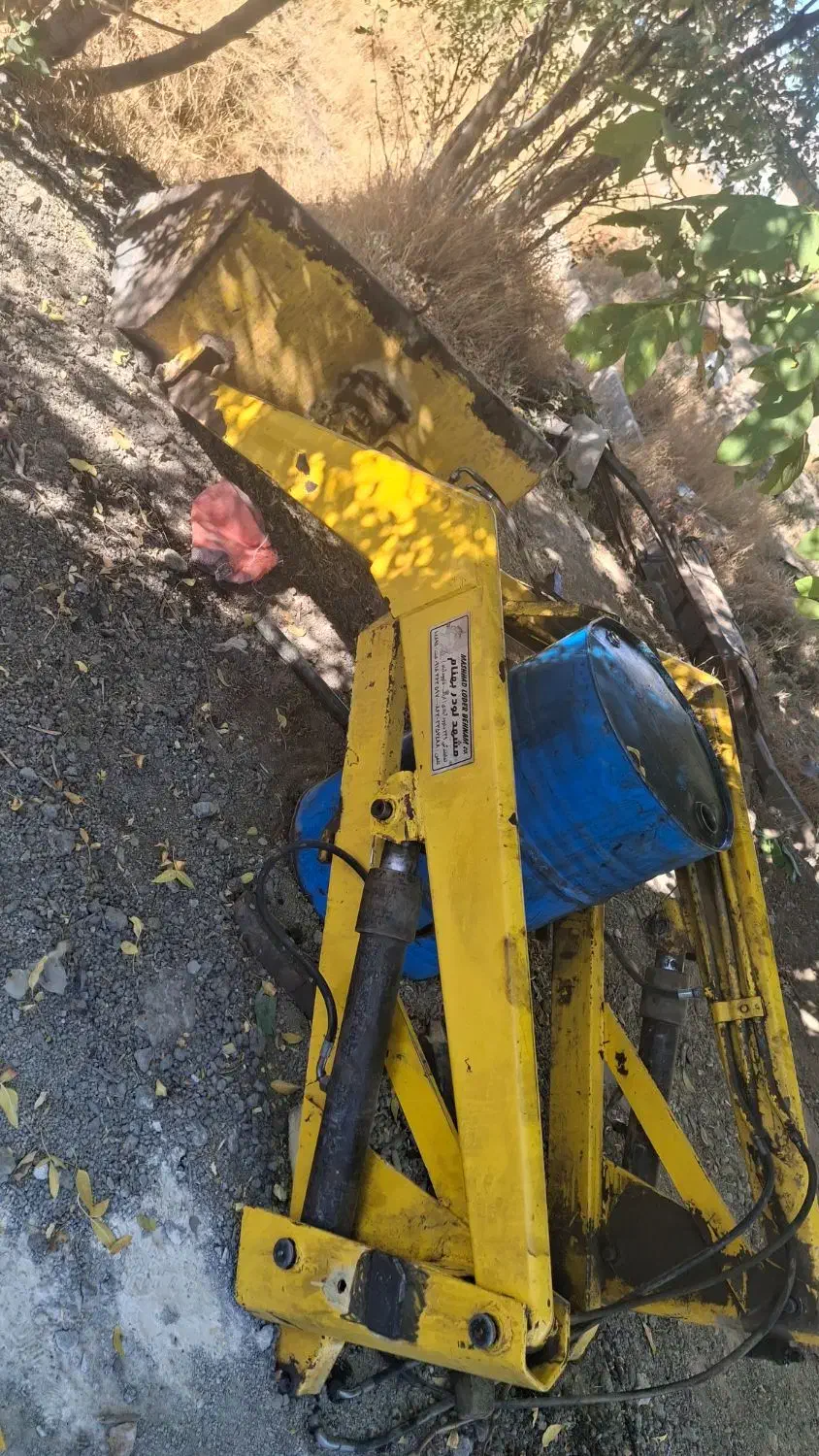 بیل تراکتور رومانی  بهنام لودر مشهد در حد|ماشینآلات صنعتی|زالیان, |دیوار