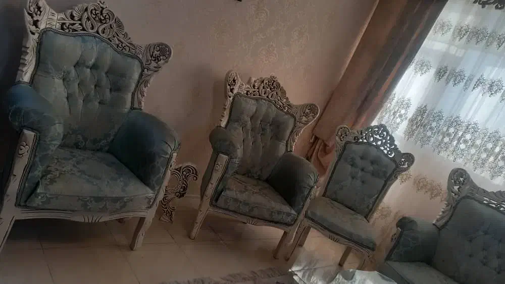 مبل سلطنتی|مبلمان خانگی و میز عسلی|مرند, |دیوار