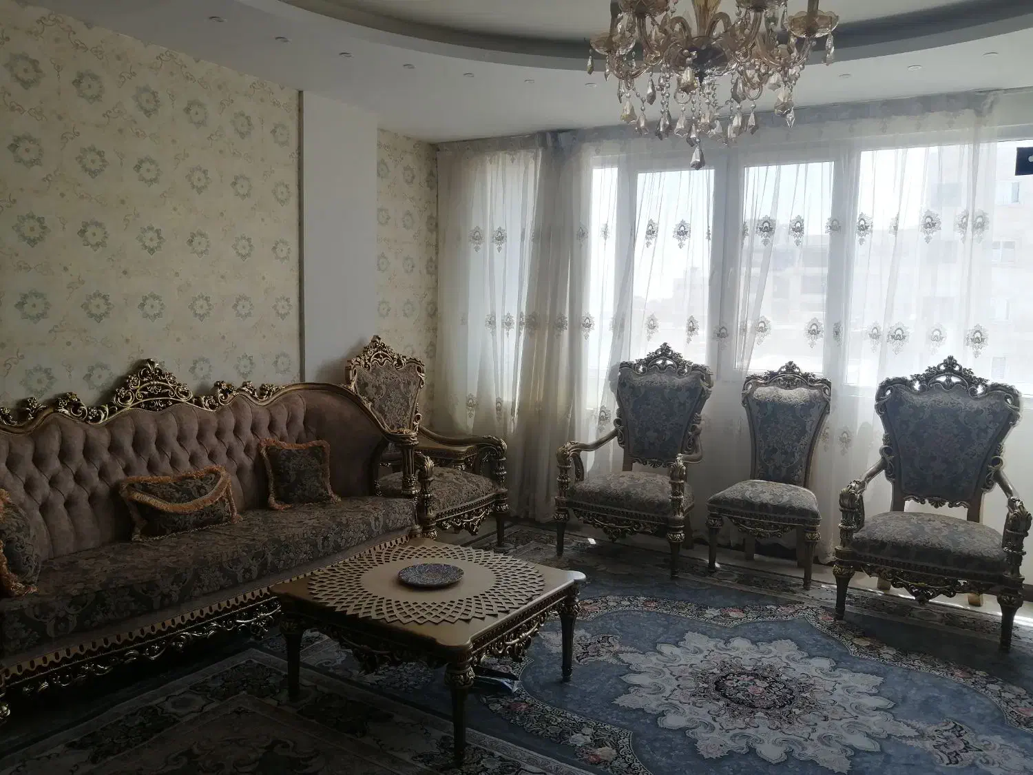 مبل سلطنتی|مبلمان خانگی و میز عسلی|شیراز, شهرک صدا و سیما|دیوار