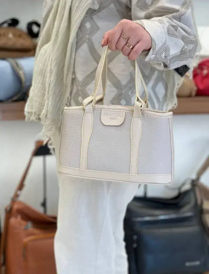 کیف وکفش شیک ومدرن روما|کیف، کفش، کمربند|سبزوار, کاشفی شمالی (دادگستری)|دیوار