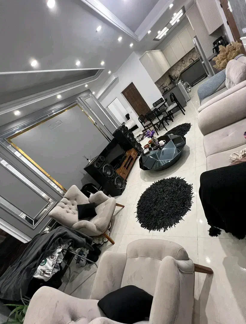 ۸۰ متر /آسانسور پارکینگ/لاکچری|اجارهٔ آپارتمان|اندیشه, شهرک المهدی|دیوار