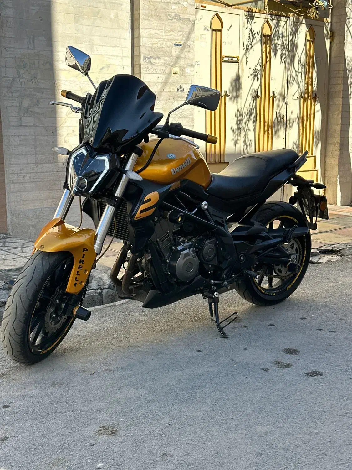 بنلی 300 مدل 98 طلایی|موتورسیکلت|بروجرد, |دیوار